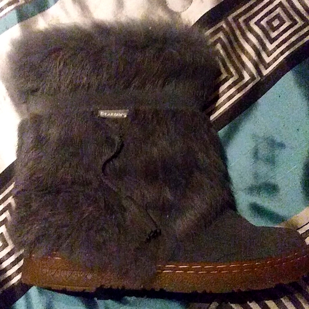 Fur boots
